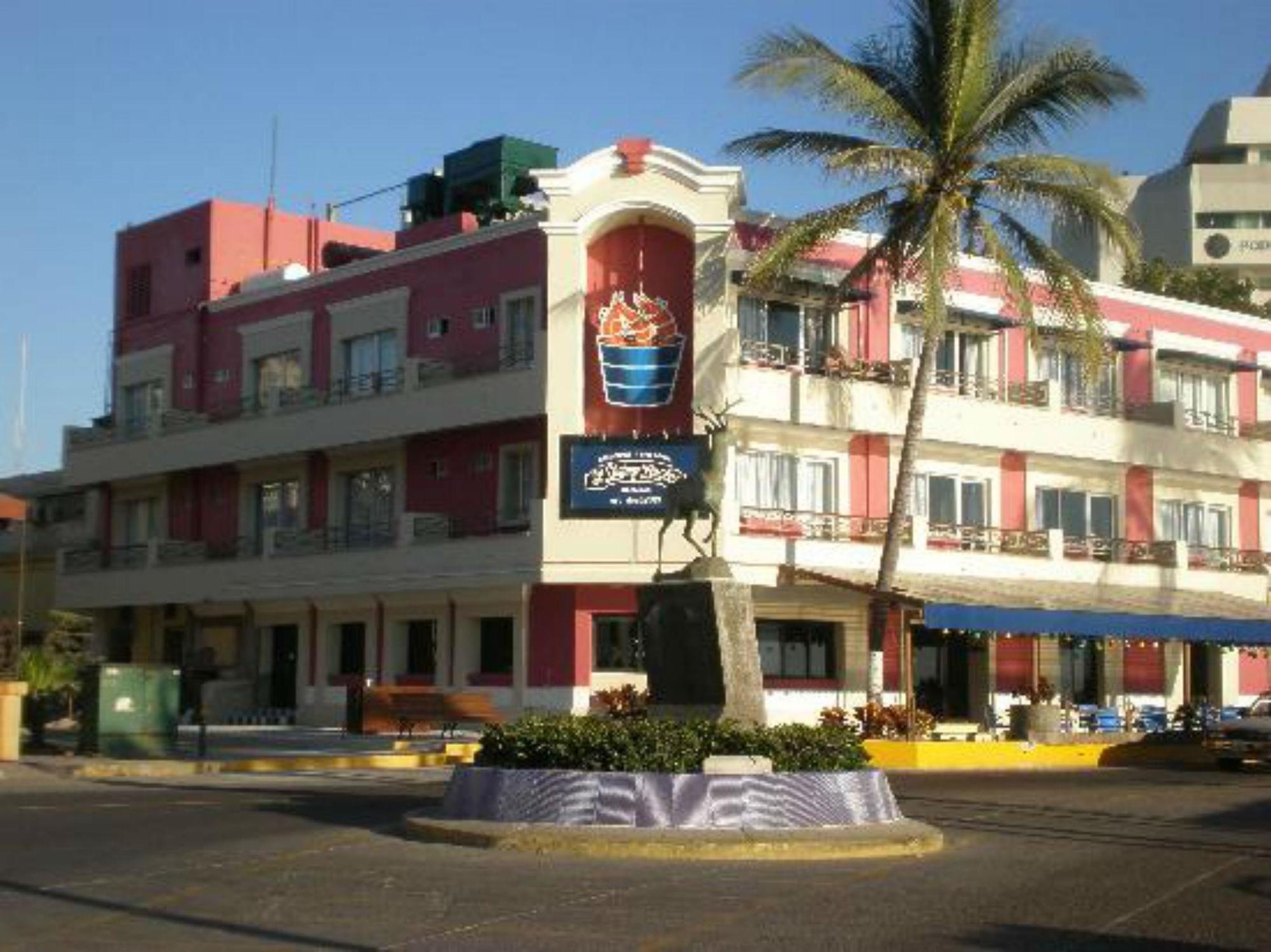 Hotel La Siesta Mazatlan Exterior photo
